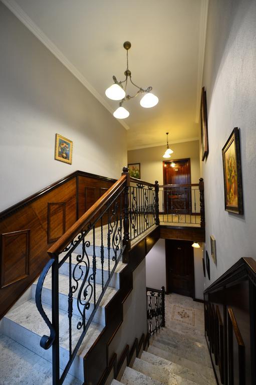 Pensiunea Antique Târgu Jiu المظهر الخارجي الصورة